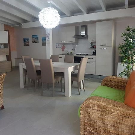 Villa Relax Sul Mare غالّيبولي المظهر الخارجي الصورة