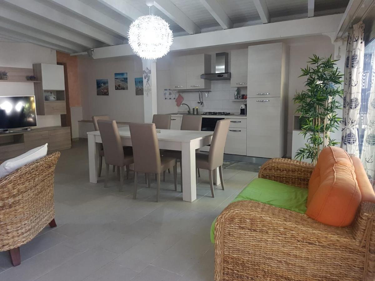Villa Relax Sul Mare غالّيبولي المظهر الخارجي الصورة