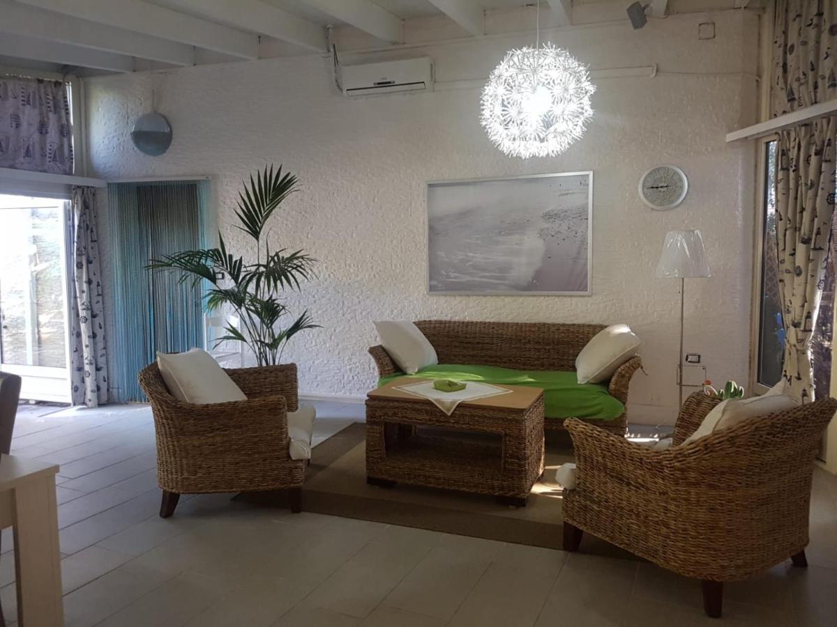 Villa Relax Sul Mare غالّيبولي المظهر الخارجي الصورة